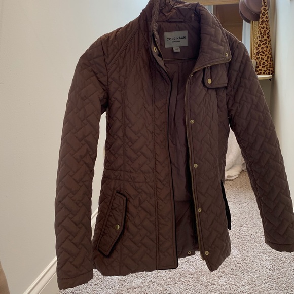 COLE HAAN WOMENS QUILTED JACKET!